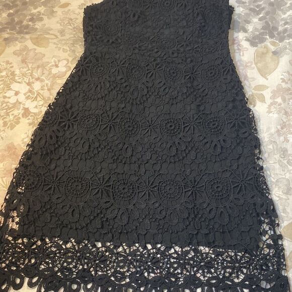 Hollister Co. Black Lace Mini Halter Dress Pre 2010 with Soft Inner Lining - Picture 5 of 13